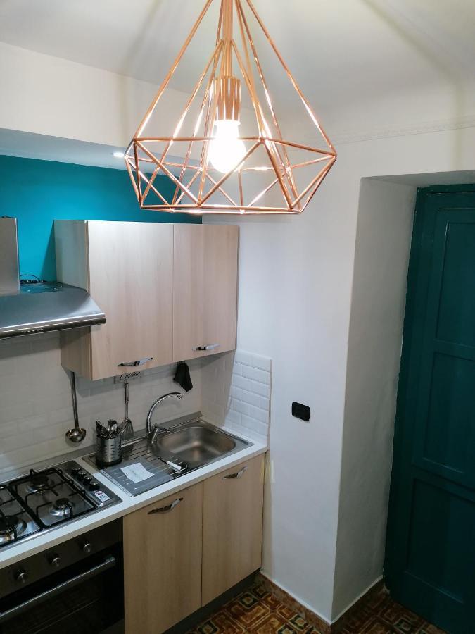 Casacasetta Suite Appartamento Indipendente Taranto Exterior foto